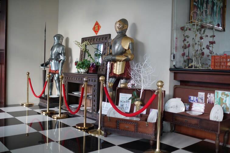 Hotel Empire Pacific Castle à Yangmei Extérieur photo