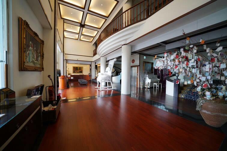 Hotel Empire Pacific Castle à Yangmei Extérieur photo